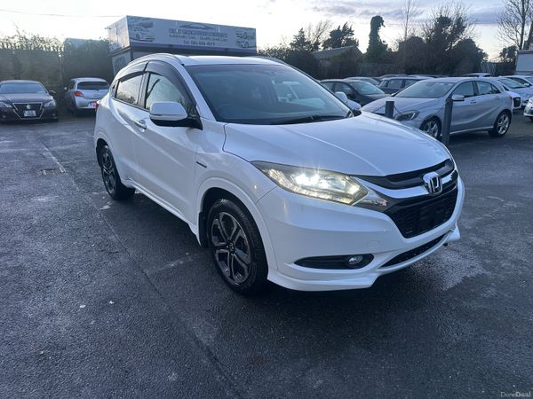 Honda Vezel SUV, Petrol Hybrid, 2013, White