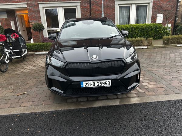 Skoda Enyaq Estate/Jeep, Electric, 2022, Black