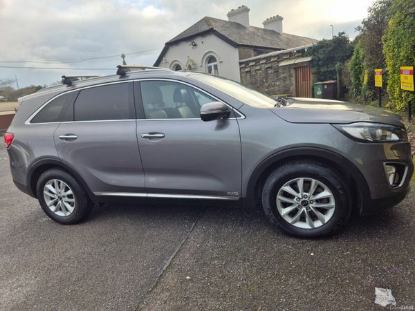 Kia Sorento SUV, Diesel, 2015, Grey