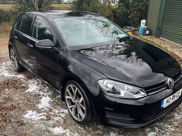 Volkswagen Golf Hatchback, Diesel, 2014, Black