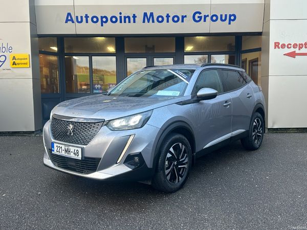 Peugeot 2008 MPV, Petrol, 2022, Grey