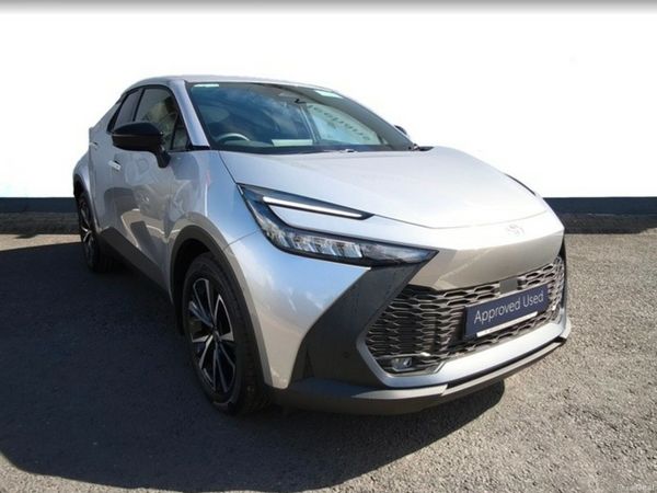 Toyota C-HR SUV, Petrol Hybrid, 2025, Silver