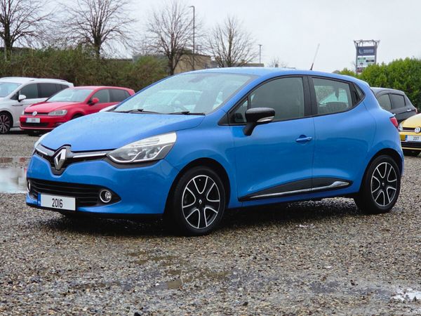 Renault Clio Hatchback, Petrol, 2016, Blue
