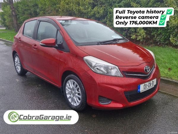 Toyota Yaris Hatchback, Petrol, 2013, Red