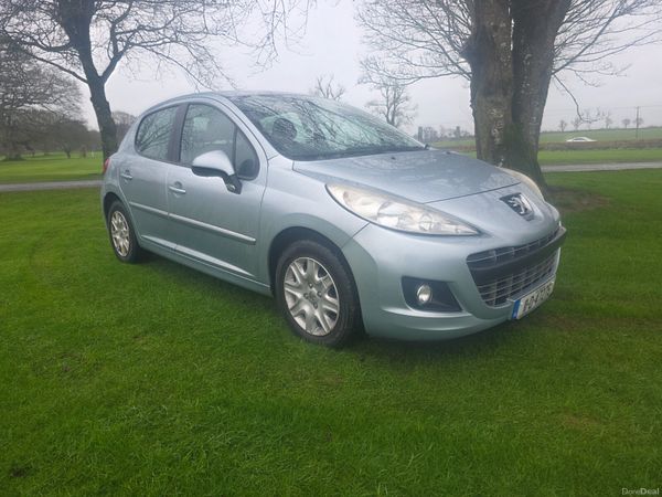 Peugeot 207 Hatchback, Diesel, 2011, Blue