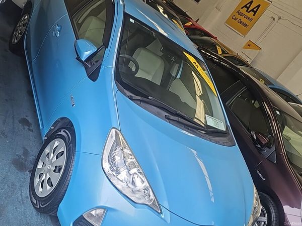 Toyota Aqua Hatchback, Petrol Hybrid, 2014, Brown