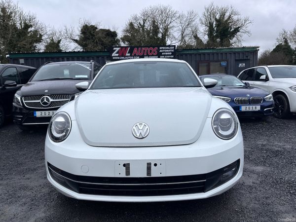 Volkswagen Beetle Hatchback, Petrol, 2014, White