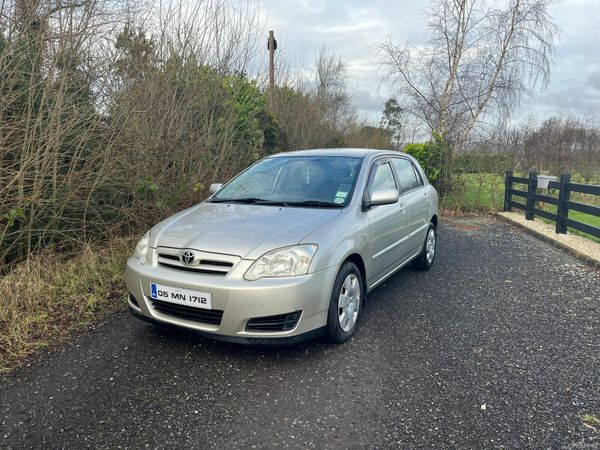 Toyota Corolla Hatchback, Diesel, 2005, Silver