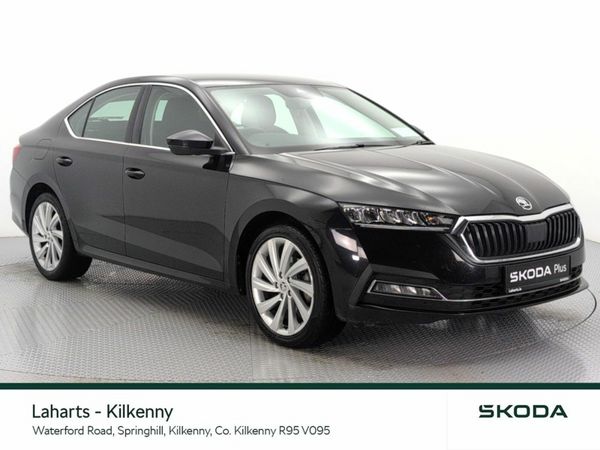 Skoda Octavia Saloon, Diesel, 2021, Black