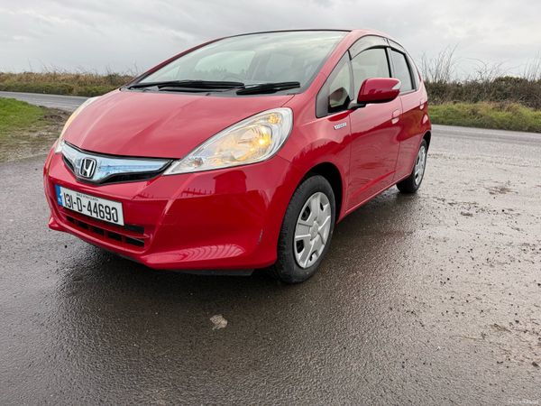 Honda Fit Hatchback, Petrol Hybrid, 2013, Red