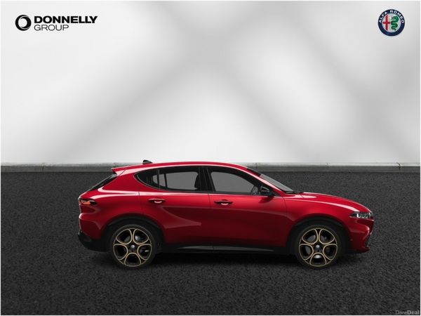 Alfa Romeo Tonale Hatchback, Petrol, 2025, Red