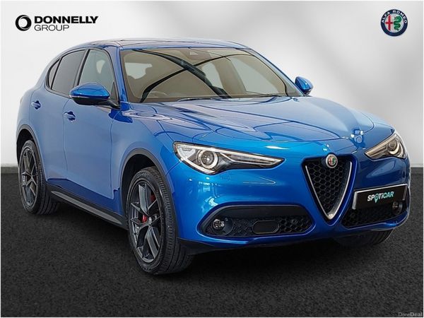 Alfa Romeo Stelvio Estate, Diesel, 2017, Blue