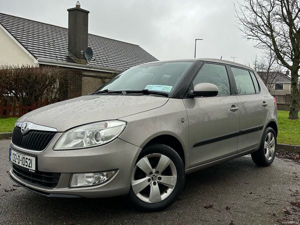 Skoda Fabia Hatchback, Petrol, 2013, Beige