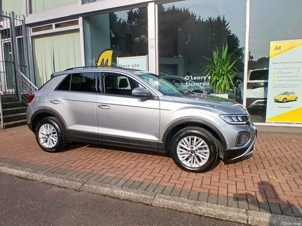 Volkswagen T-Roc SUV, Diesel, 2023, Silver