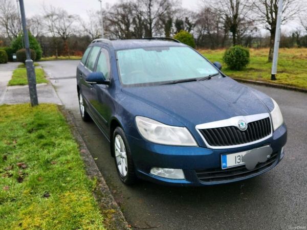 Skoda Octavia Estate, Diesel, 2013, Blue