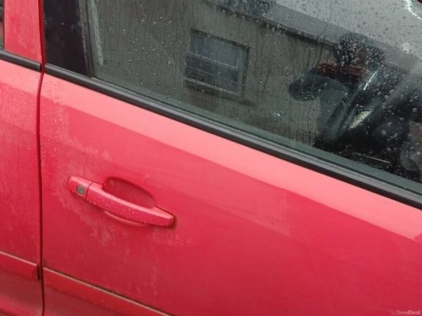 Opel Corsa Hatchback, Petrol, 2007, Red