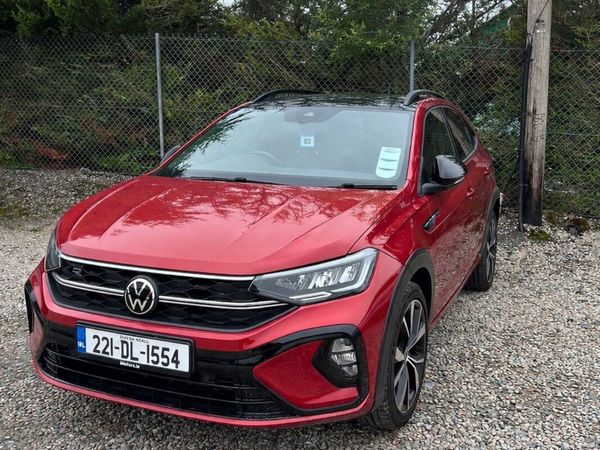 Volkswagen Taigo MPV, Petrol, 2022, Red