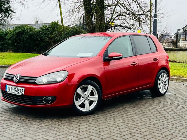Volkswagen Golf Hatchback, Diesel, 2010, Red