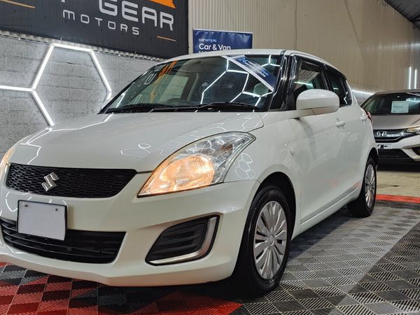 Suzuki Swift Hatchback, Petrol, 2016, White