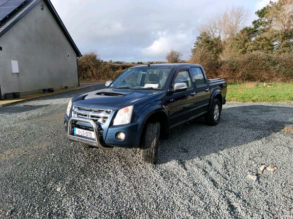 Isuzu D-Max Crew Cab, Diesel, 2011, Blue