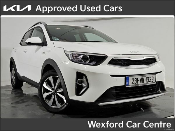 Kia Stonic Hatchback, Petrol, 2023, White