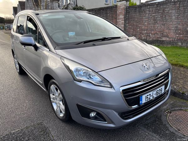 Peugeot 5008 MPV, Diesel, 2015, Grey