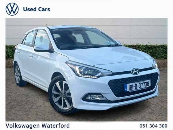 Hyundai i20 Hatchback, Petrol, 2018, White