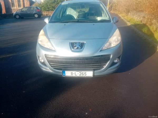 Peugeot 207 Hatchback, Petrol, 2011, Blue