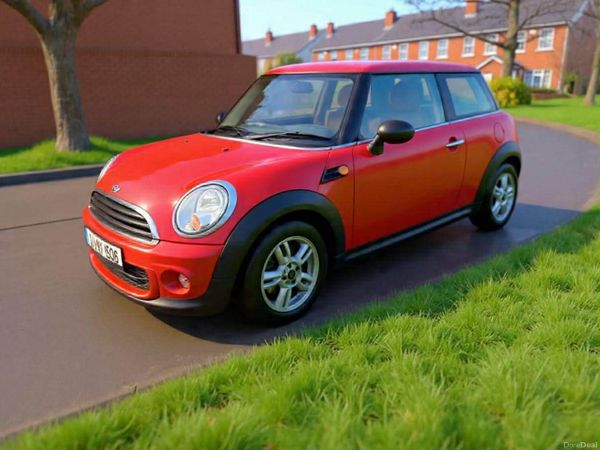 Mini First Hatchback, Petrol, 2012, Red