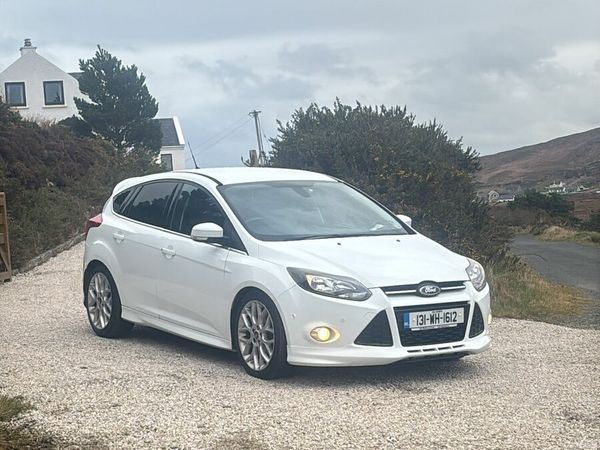 Ford Focus Hatchback, Diesel, 2013, White