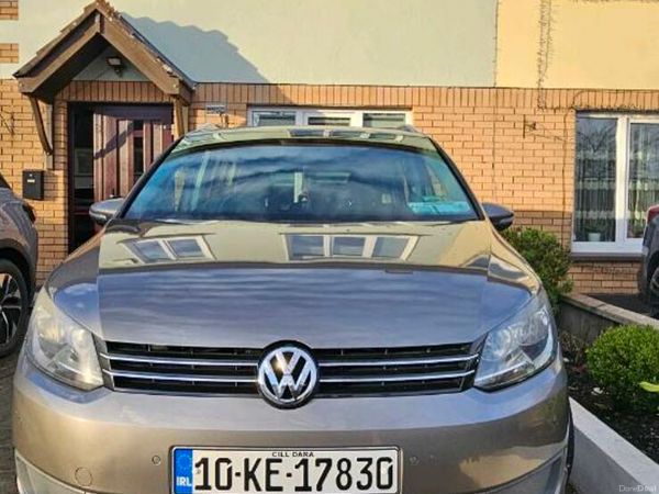 Volkswagen Touran MPV, Diesel, 2010, Grey