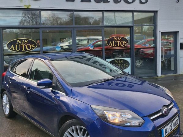 Ford Focus Hatchback, Petrol, 2014, Blue