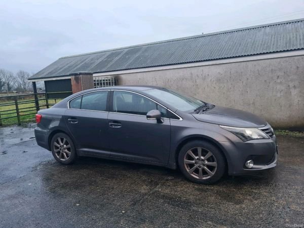 Toyota Avensis Saloon, Diesel, 2013, Grey