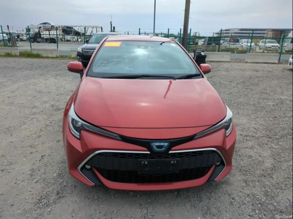 Toyota Corolla Hatchback, Petrol Hybrid, 2018, Red