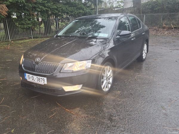 Skoda Octavia Hatchback, Diesel, 2015, Black