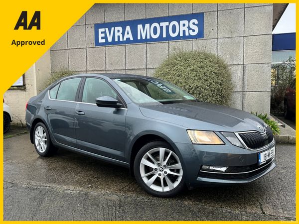 Skoda Octavia Saloon, Petrol, 2018, Grey