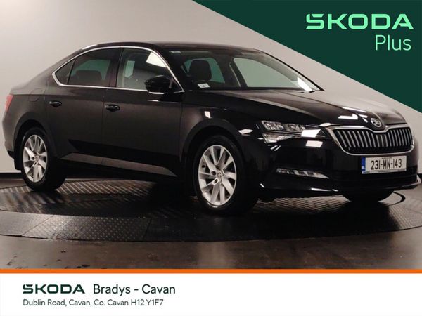 Skoda Superb Hatchback, Diesel, 2023, Black