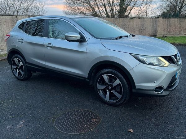 Nissan Qashqai SUV, Diesel, 2017, Silver