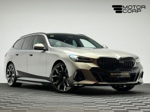 BMW 5-Series Estate, Petrol Plug-in Hybrid, 2025, Grey