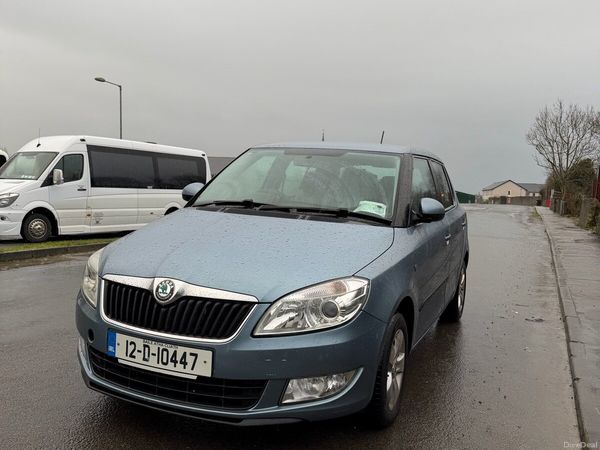 Skoda Fabia Hatchback, Petrol, 2012, Grey