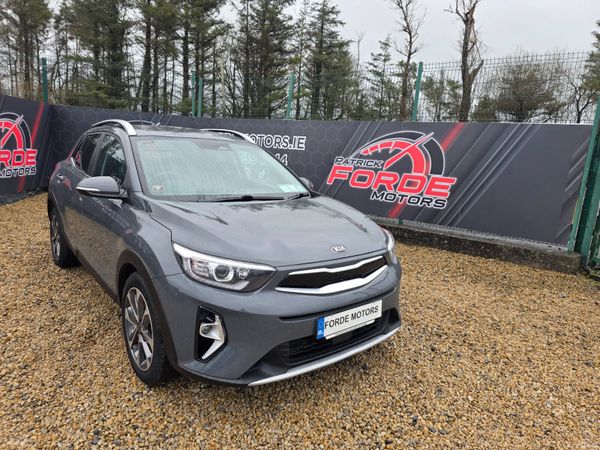 Kia Stonic Estate/Jeep, Petrol, 2021, Grey