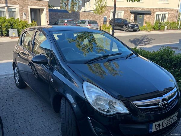 Opel Corsa Hatchback, Petrol, 2013, Black