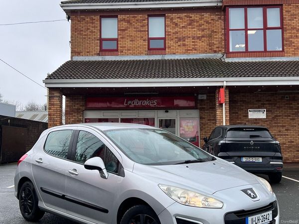 Peugeot 308 Hatchback, Diesel, 2011, Silver