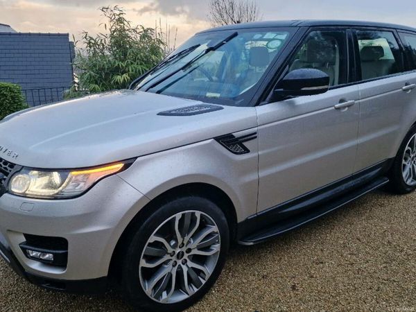 Land Rover Range Rover Sport SUV, Diesel, 2015, Gold