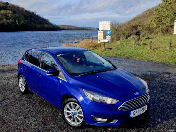Ford Focus Hatchback, Diesel, 2016, Blue