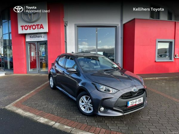 Toyota Yaris Hatchback, Petrol Hybrid, 2022, Grey