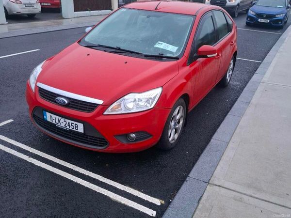 Ford Focus Hatchback, Diesel, 2011, Red