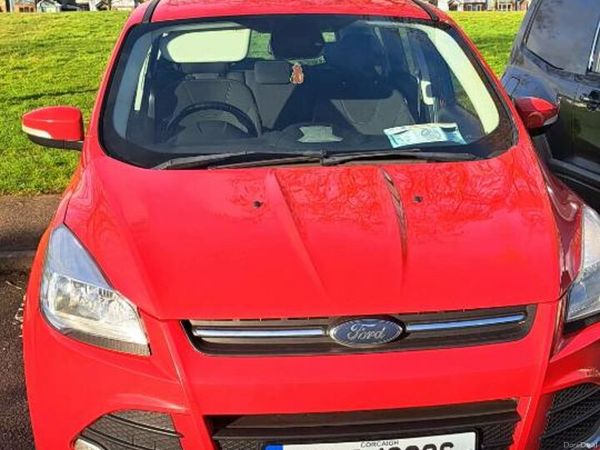 Ford Kuga SUV, Diesel, 2016, Red