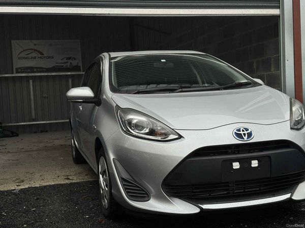 Toyota Aqua Hatchback, Petrol Hybrid, 2020, Silver