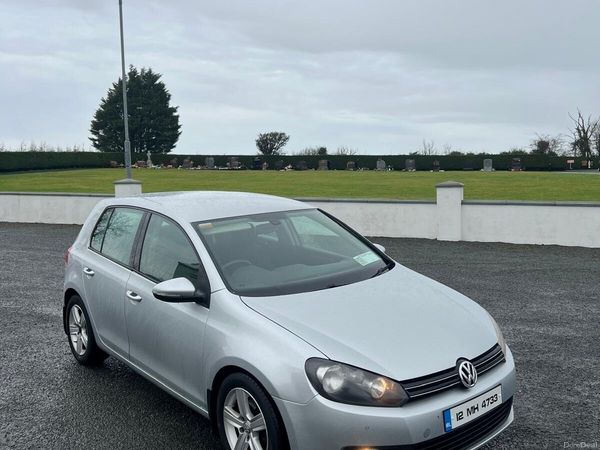 Volkswagen Golf Hatchback, Diesel, 2012, Silver